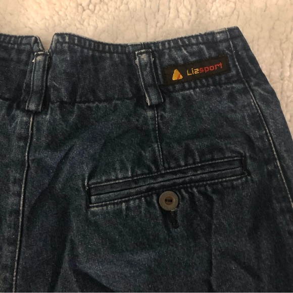 Vintage Liz Sport Woman’s High-Rise Shorts - Picture 5 of 7